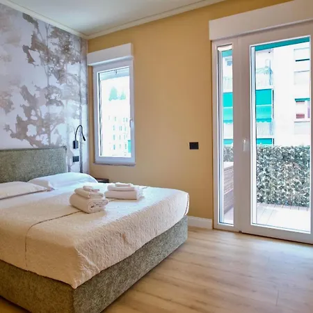 Daisy Cinque Terre 4* לה ספציה