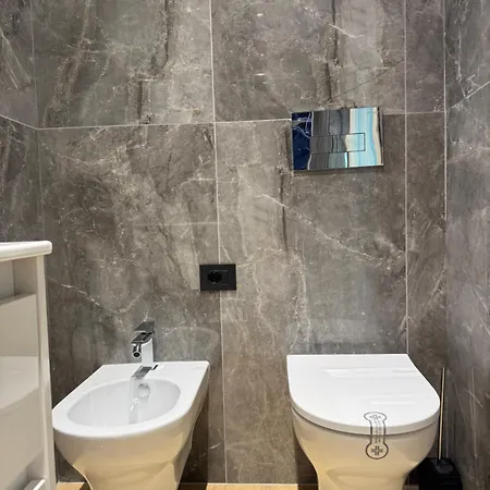 Daisy Cinque Terre 4* לה ספציה