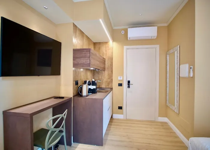 Daisy Cinque Terre 4*